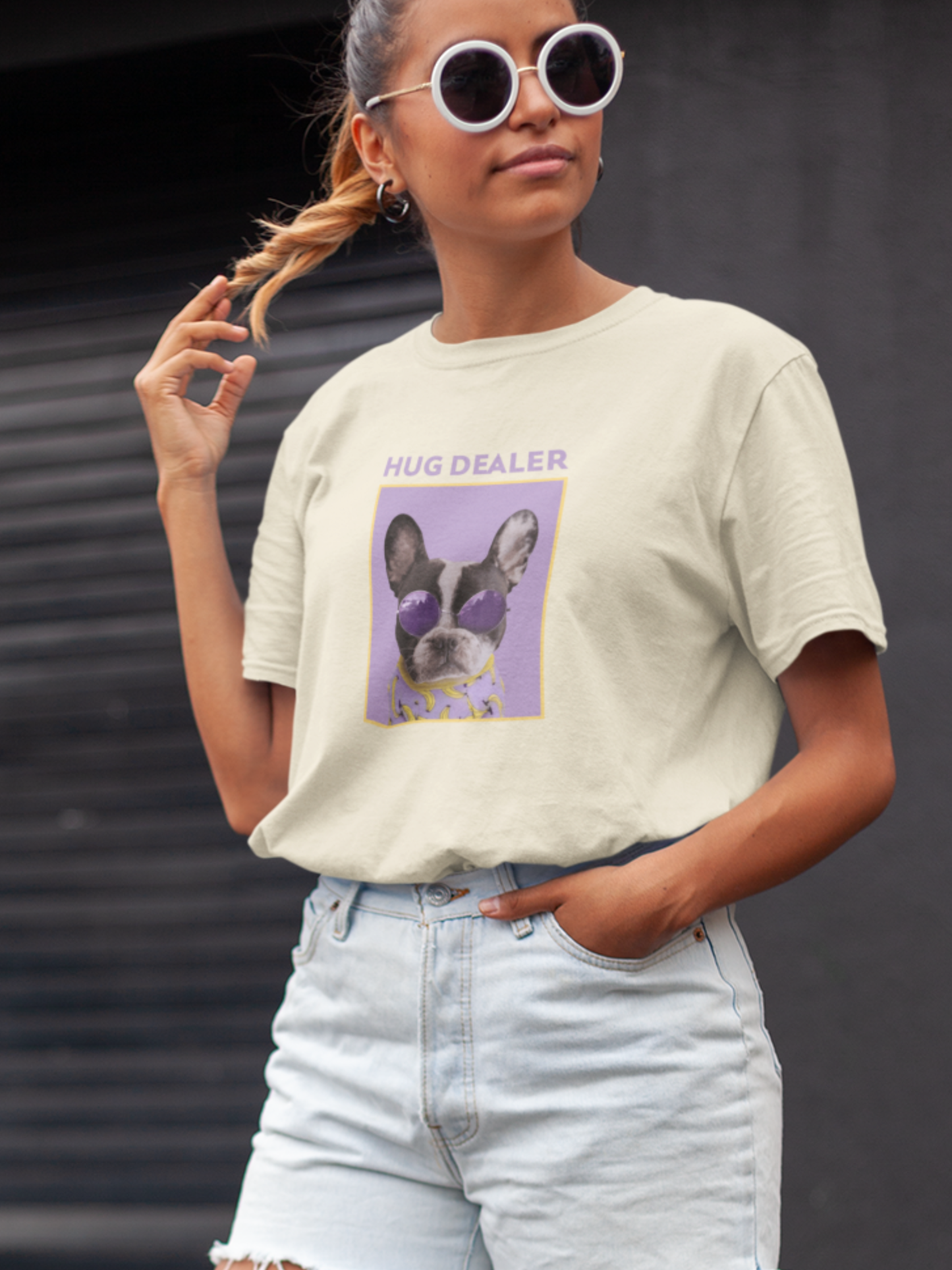 Hug Dealer - Women's Oversized T-Shirt