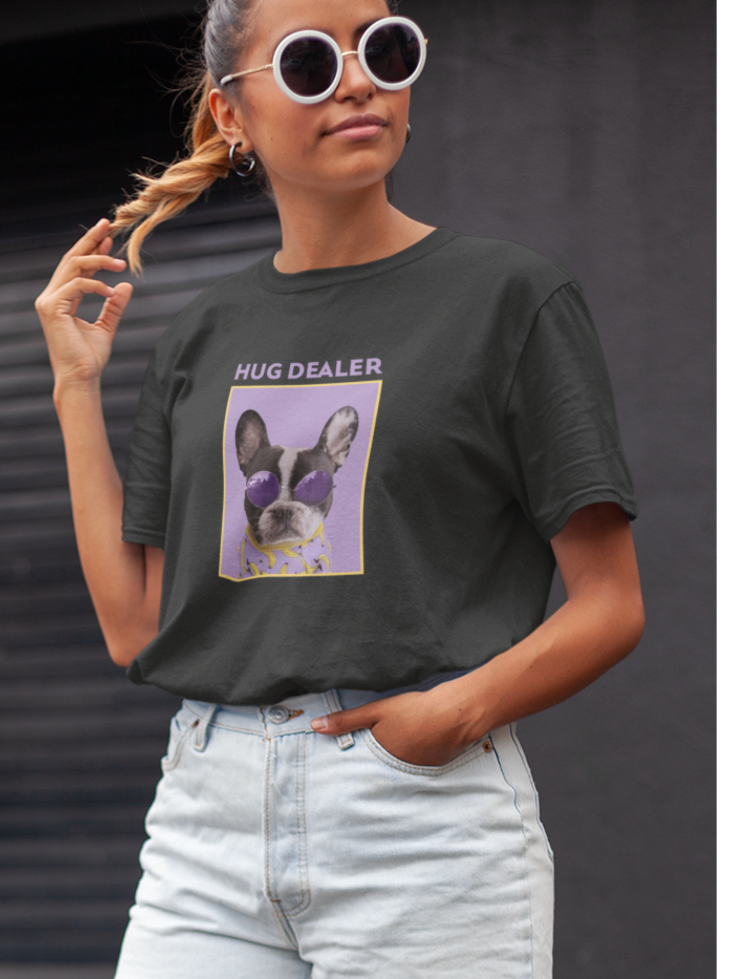 Hug Dealer - Women's Oversized T-Shirt