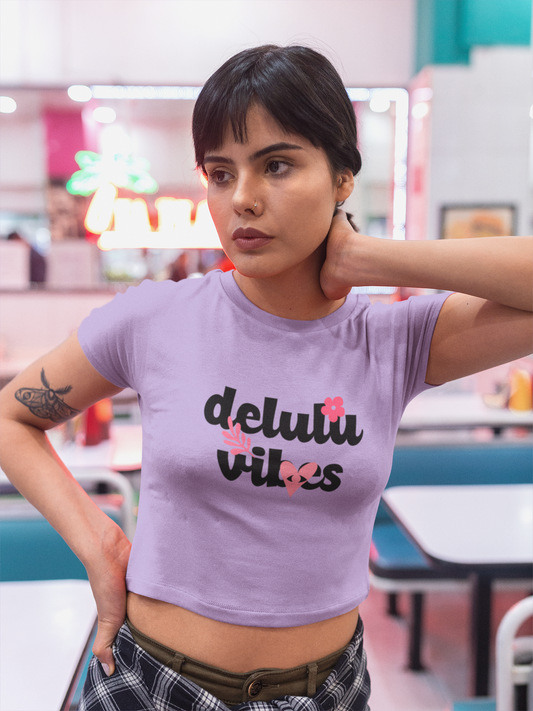 Delulu Vibes - Crop Top