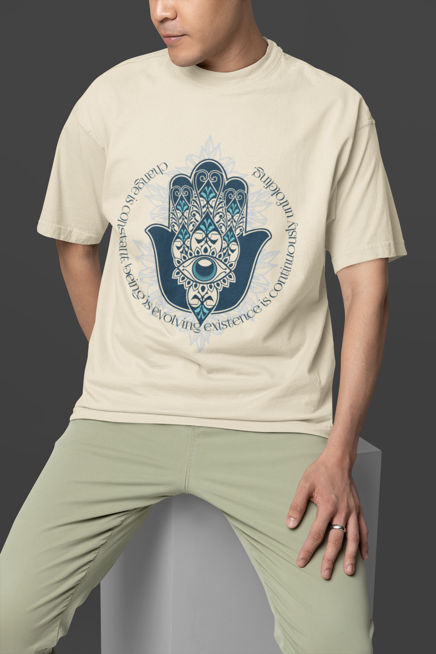 Mandala - Oversized T-Shirt