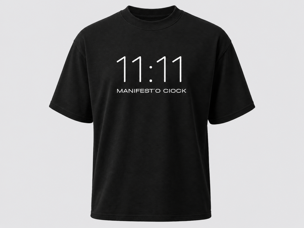 11:11 Women's Oversized T-shirt