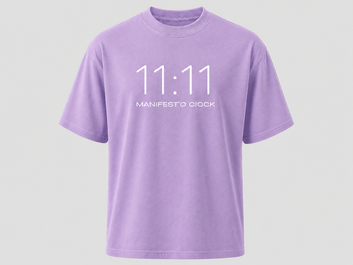 11:11 Women's Oversized T-shirt