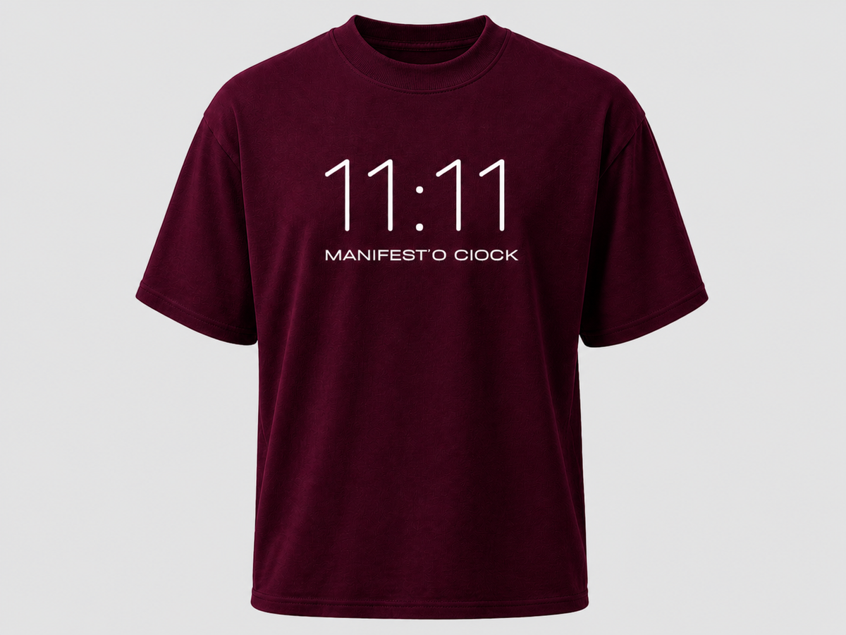 11:11 Women's Oversized T-shirt