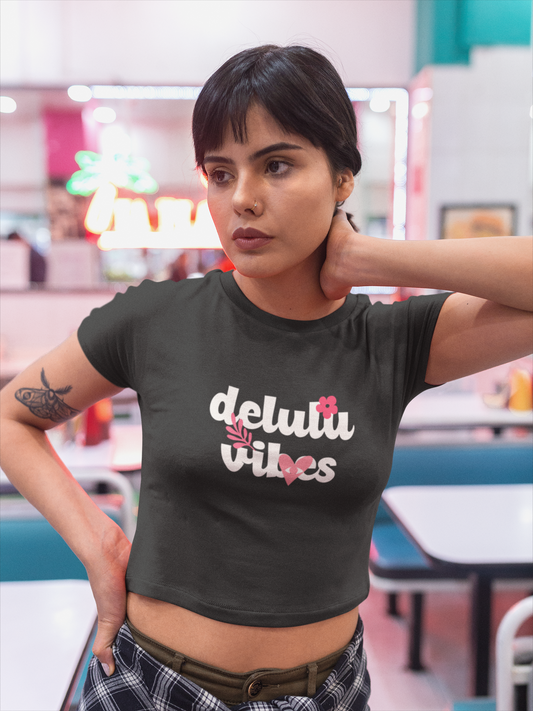 Delulu Vibes - Crop Top